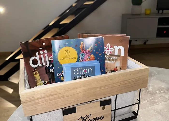 Duplex Place Du Theatre Centre アパート